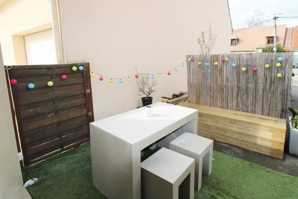 Cocon A La Campagne - Disney 20 Min - Paris 40 Min - 2 Terrasses Dammartin-sur-Tigeaux Extérieur photo